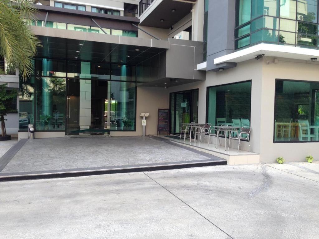 Ipremium Sukhumvit 81 Hotel Μπανγκόκ Εξωτερικό φωτογραφία