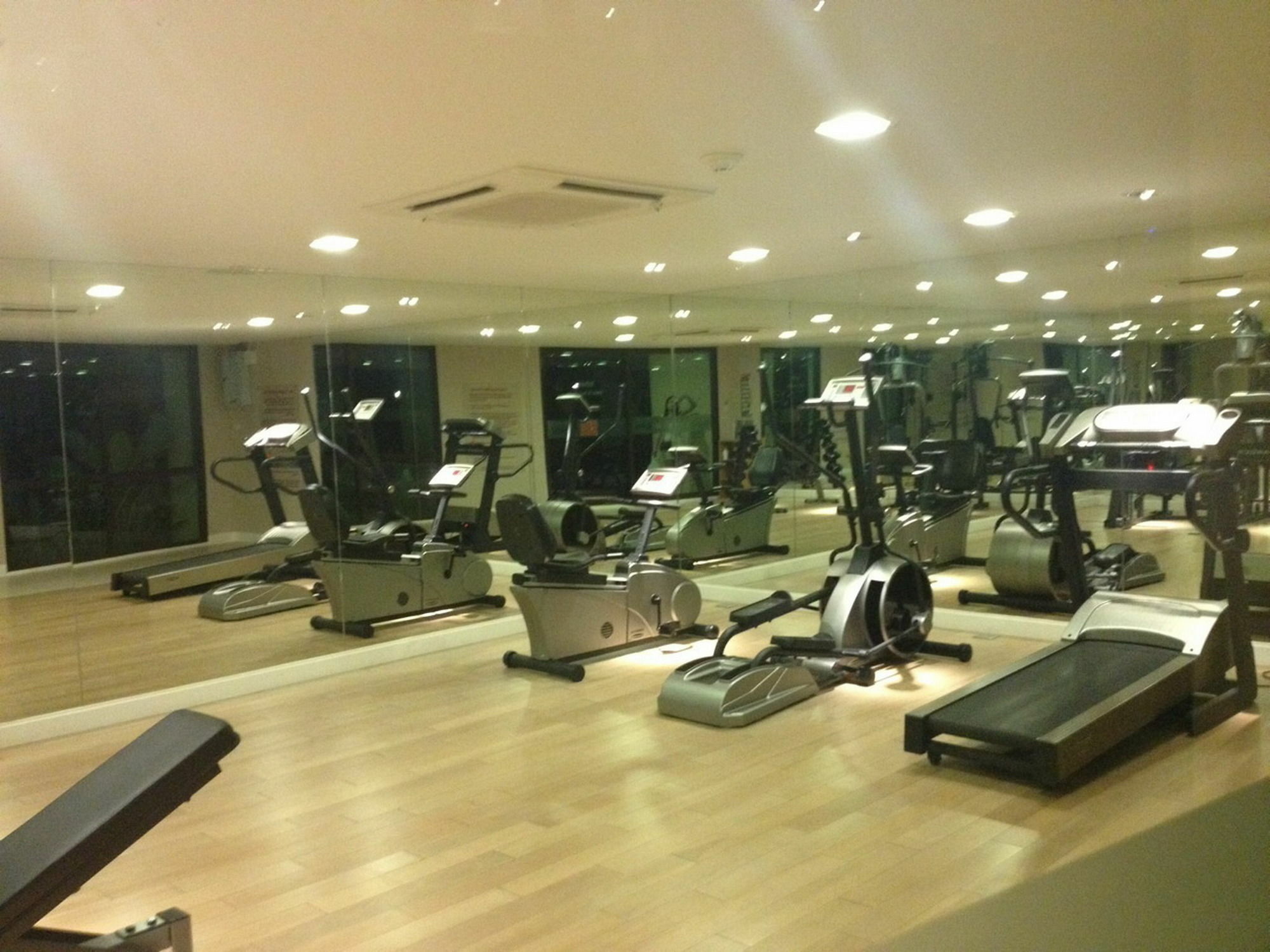 Ipremium Sukhumvit 81 Hotel Μπανγκόκ Εξωτερικό φωτογραφία